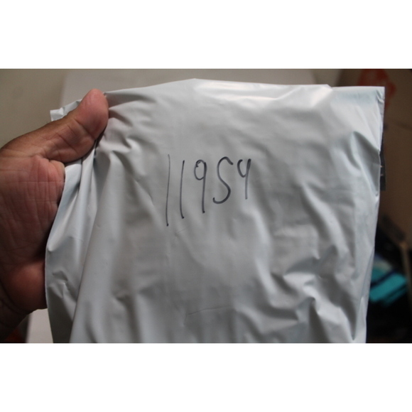 Tommy Hilfiger Woman Blue Plaid Stretch Button Down Casual Size 16 - Picture 7 of 7